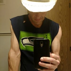 Meet your Posher, Eric